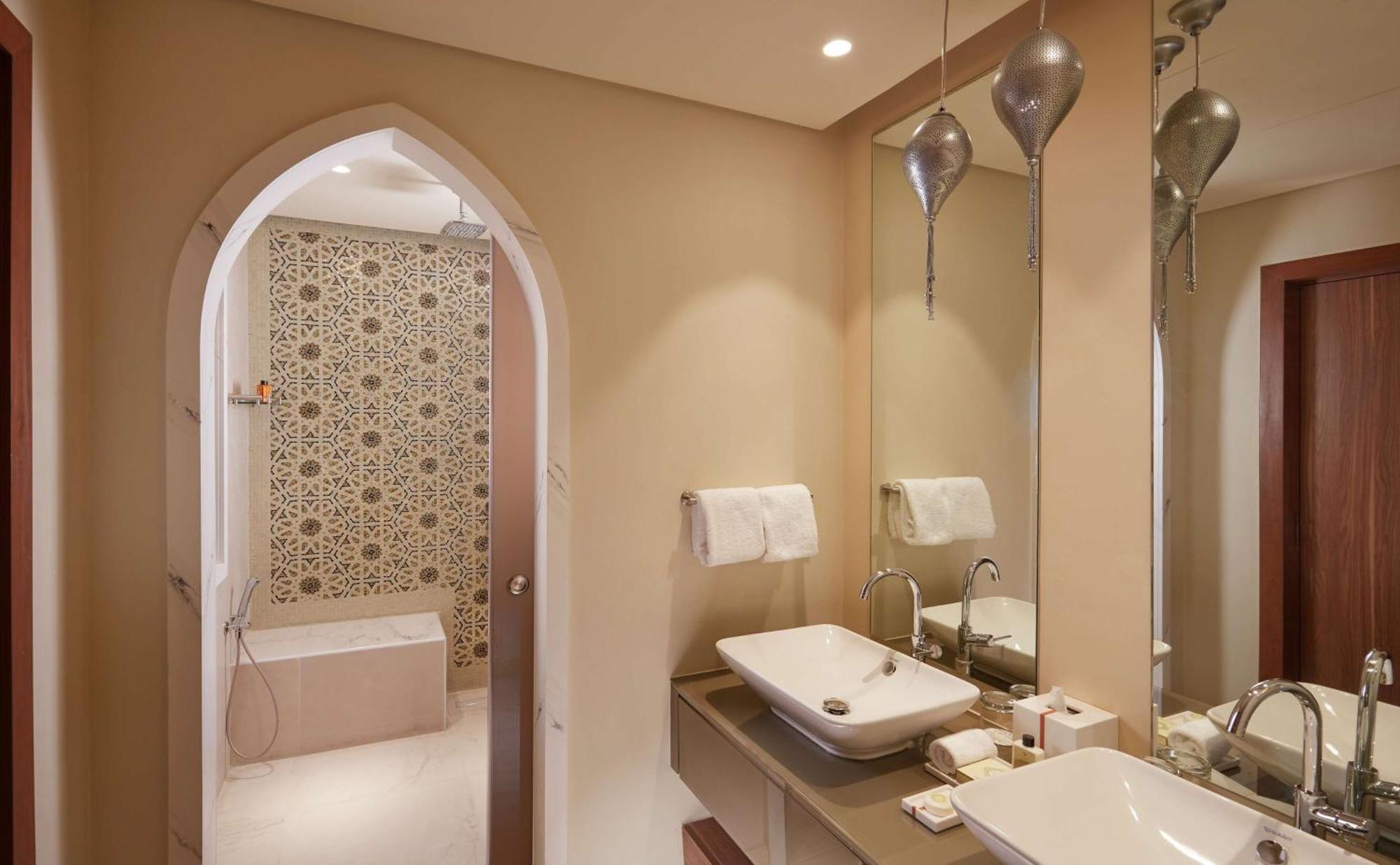 Hotel Tilal Jabal Al Kabah Mekka Exterior foto Bathroom